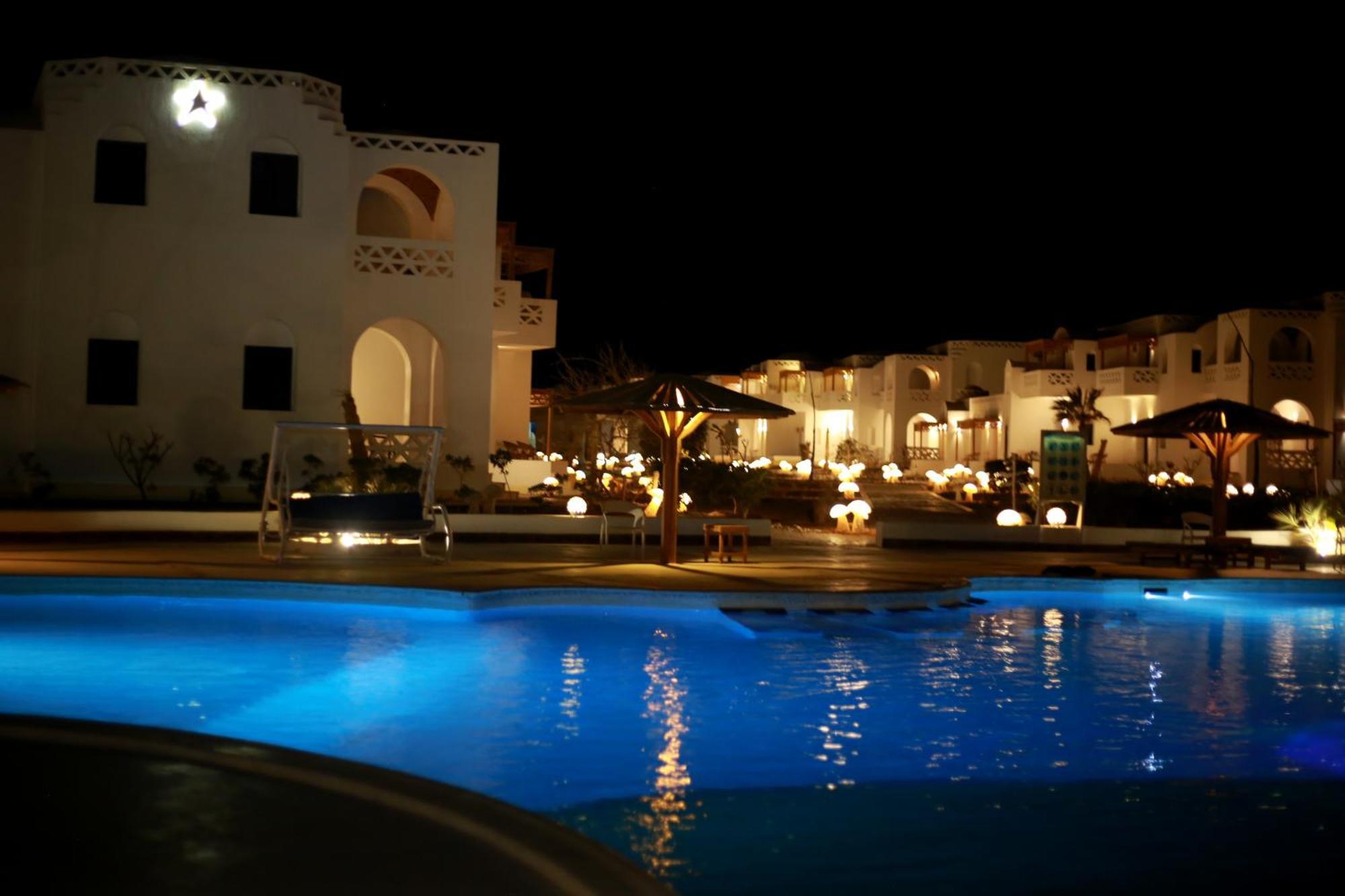 Beach Safari Nubian Resort Marsa Alam Bagian luar foto